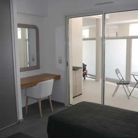 Very 100 Meters Apartman Calvi