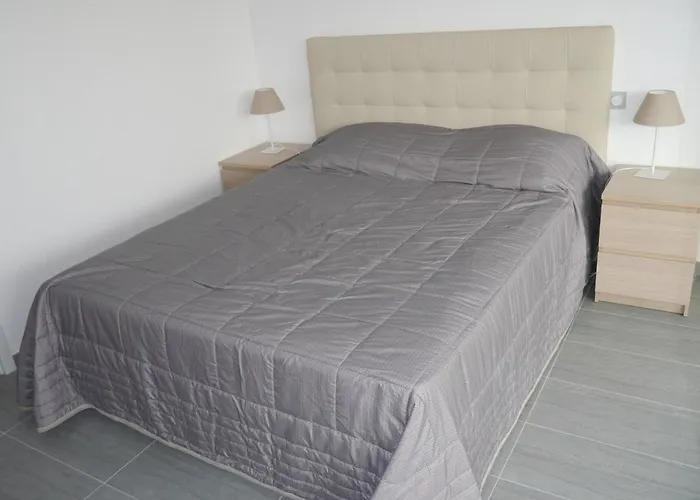 Apartment Very 100 Meters *